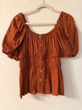 EARTHBOUND Rust Button-Front Peasant Blouse with Lace Trim